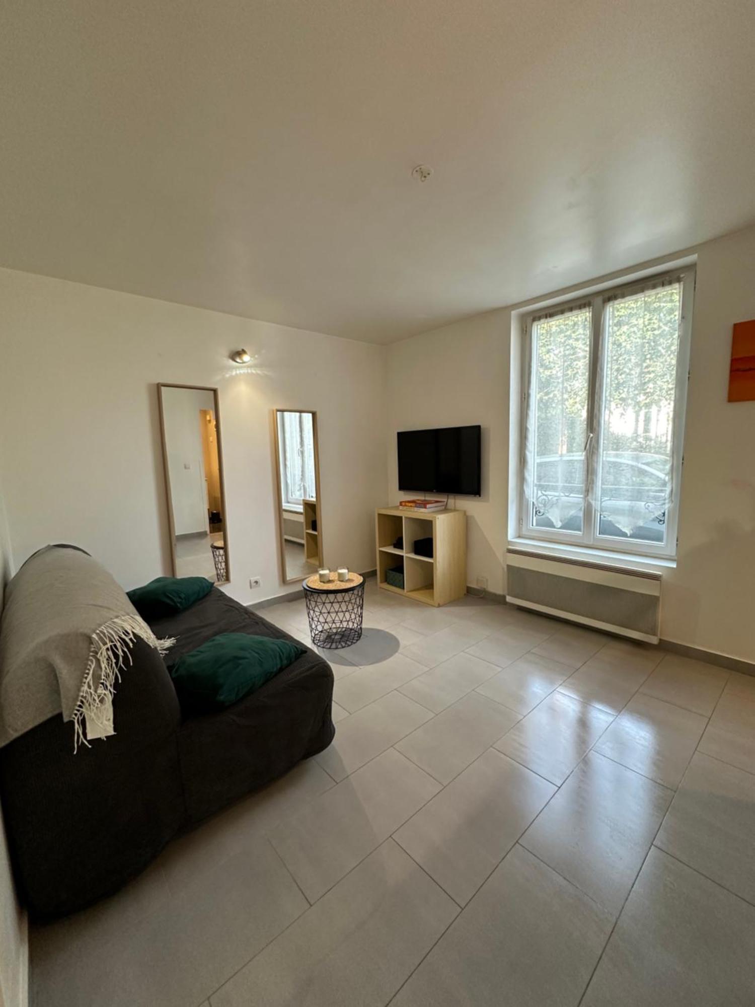 Superbe Appartement Cosy Jardin Corbeil-Essonnes Exterior foto